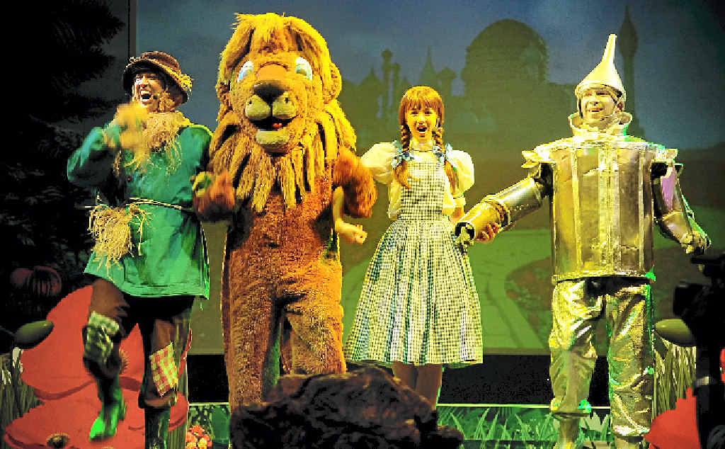 HEADING OUR WAY: Youngstars2.com’s The Wizard of Oz Show celebrates the 75th anniversary of the book, The Wizard of Oz . HEADING OUR WAY: Youngstars2.com’s The Wizard of Oz Show celebrates the 75th anniversary of the book, The Wizard of Oz .